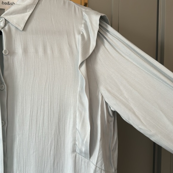 Brand new Ba$sh button up shirt with shoulder pleats - Picture 4 of 6